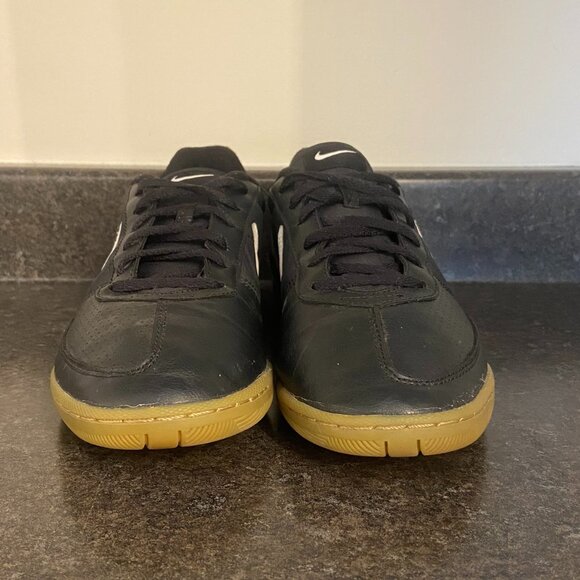 Nike Davinho Indoor Soccer Shoe - Size 10 - Picture 3 of 8